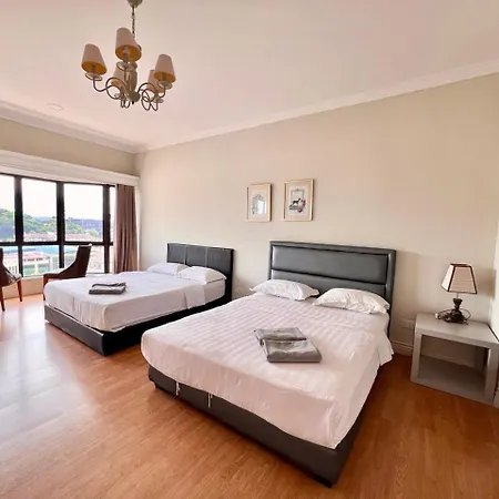 Penthouse Vacation Home Marina Court 5 Bedrooms Kota Kinabalu 15Pax Exterior photo