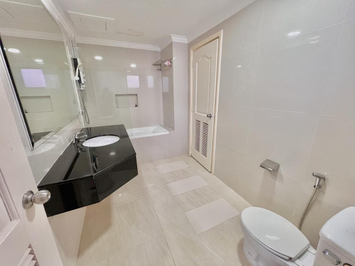 Penthouse Vacation Marina Court 5 Bedrooms 15pax *